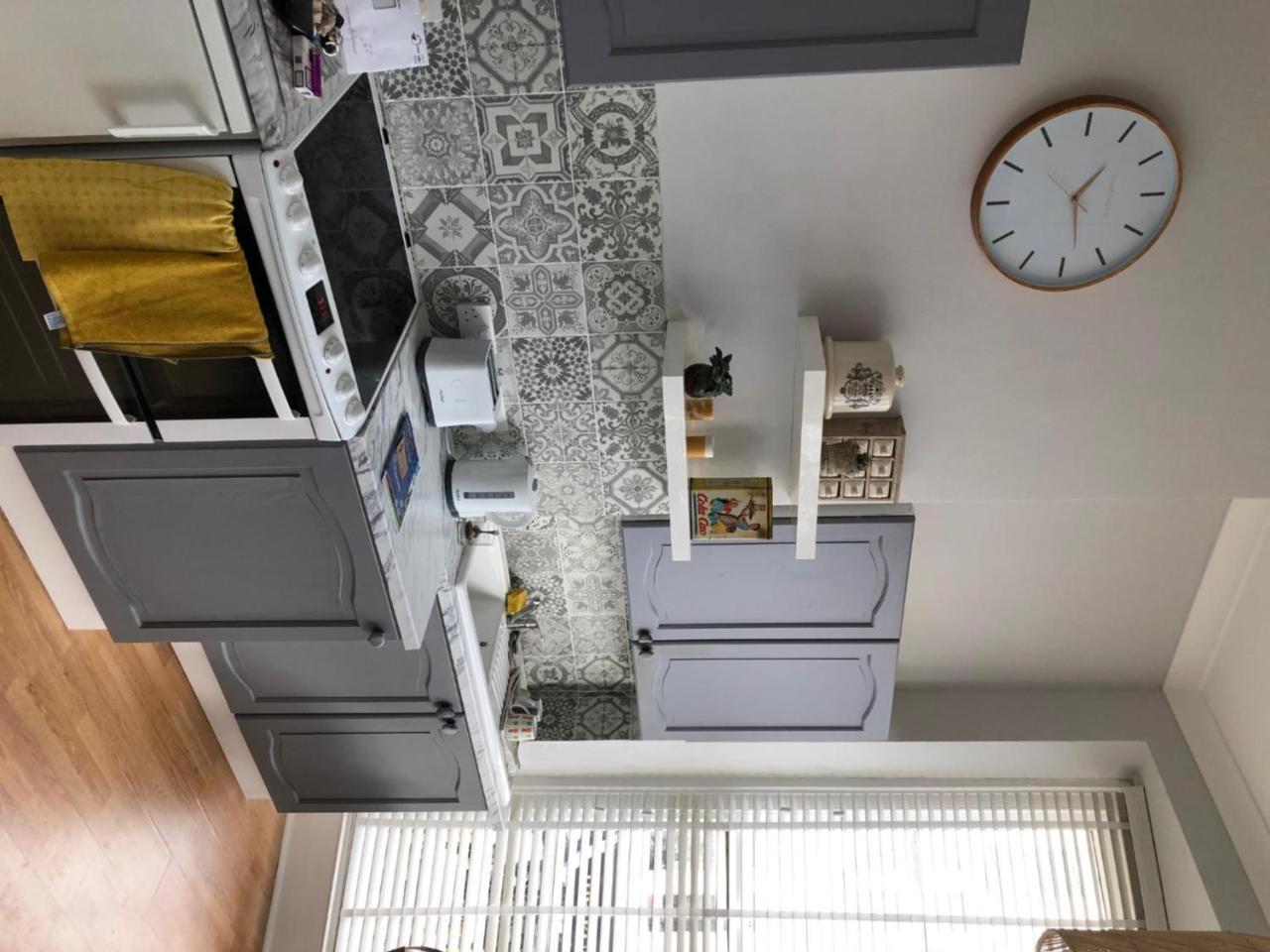 Appartement Striking Seaside One Bed Balcony Flat In